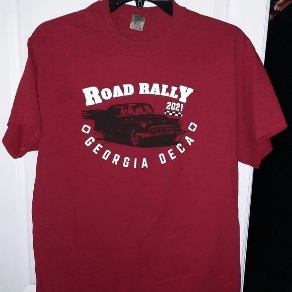 Gildan T Shirt Size Medium - Picture 2 of 6